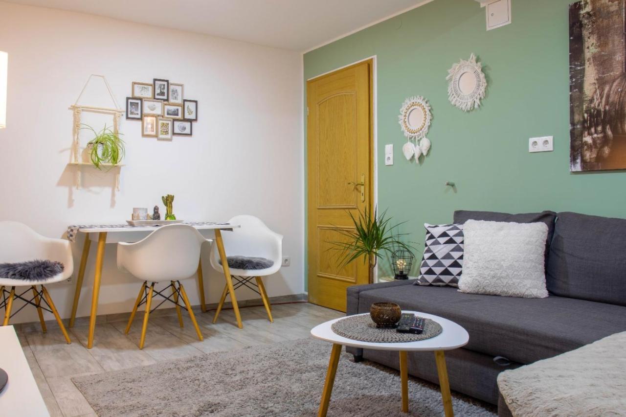 Kleine Gemuetliche Einliegerwohnung Mit Garten Und Pool Nordstemmen Exteriér fotografie